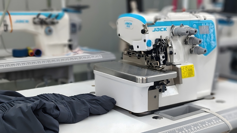 From Sketch to Stitch: How Premium Apparel Comes to Life with Us